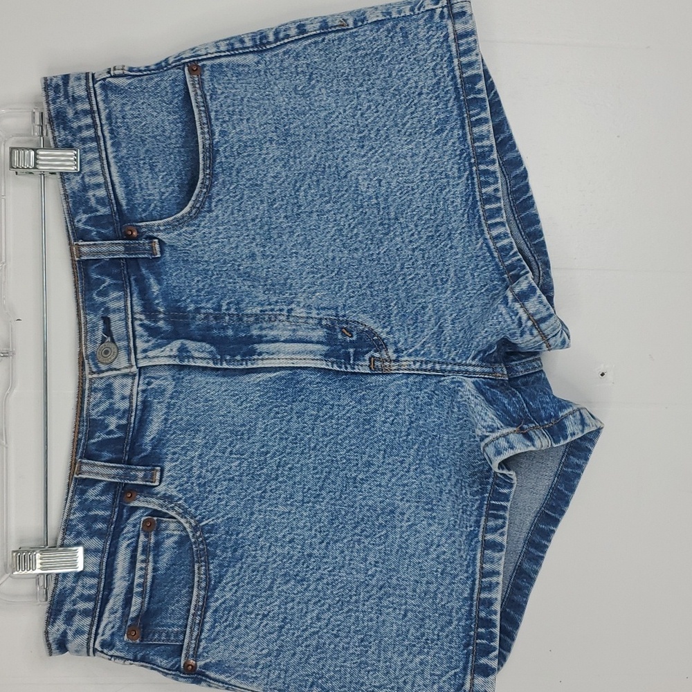 Abercrombie Mom Shorts High Rise 80s Light Wash Denim Jean Womens 30 10 2.5 Ins